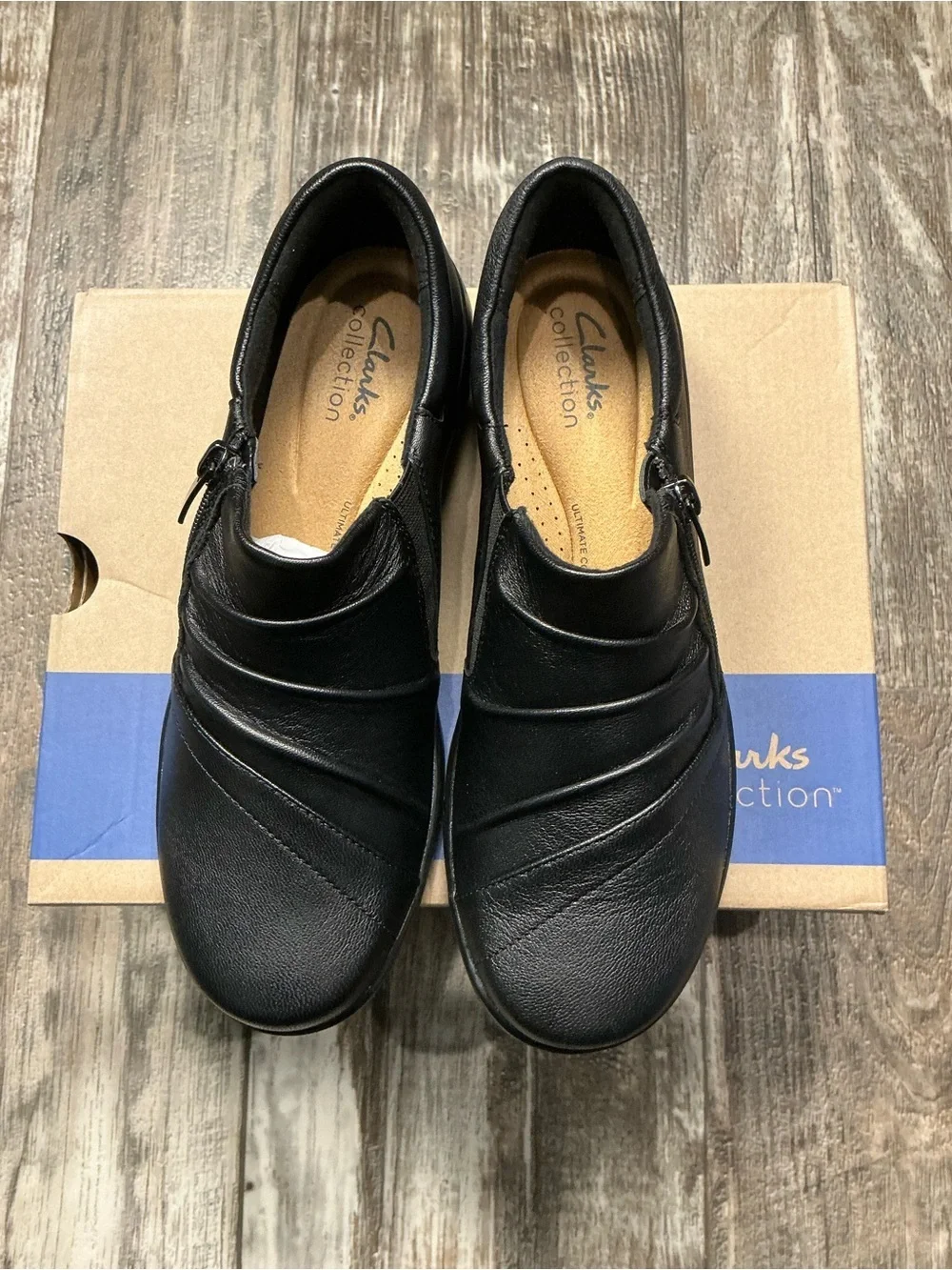 Clarks Comfort Slip-On Leather Loafer - Black Size 8